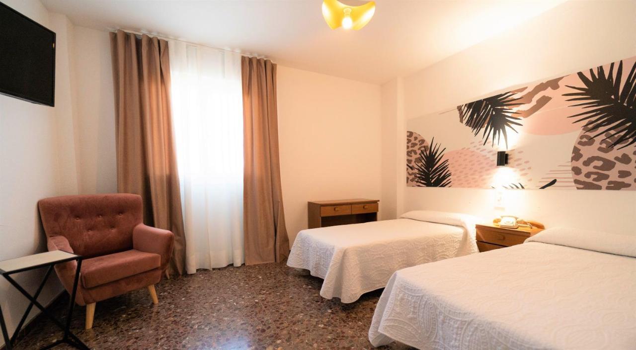 Hotel Roig Benassal Exteriör bild